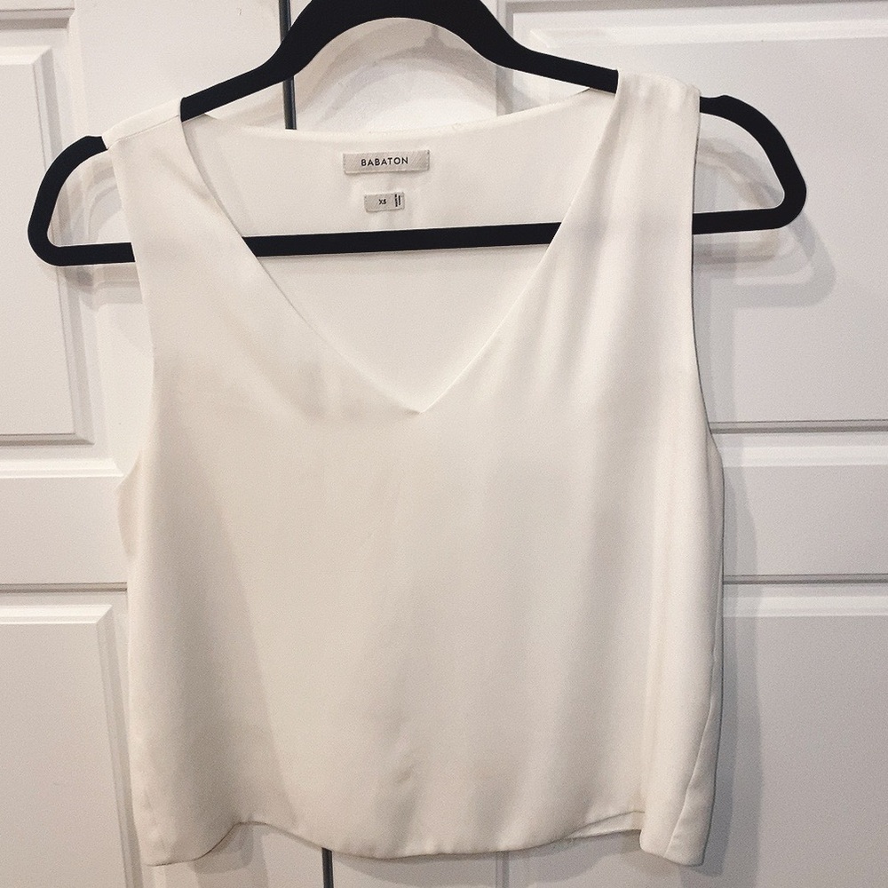 Aritzia Babaton White V-Neck Silk Sleeveless Blouse